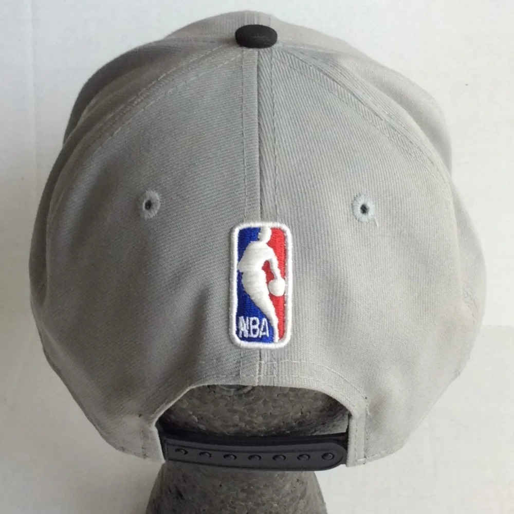 NBA Finals 2019 Golden State Warriors - Picture 3 of 8